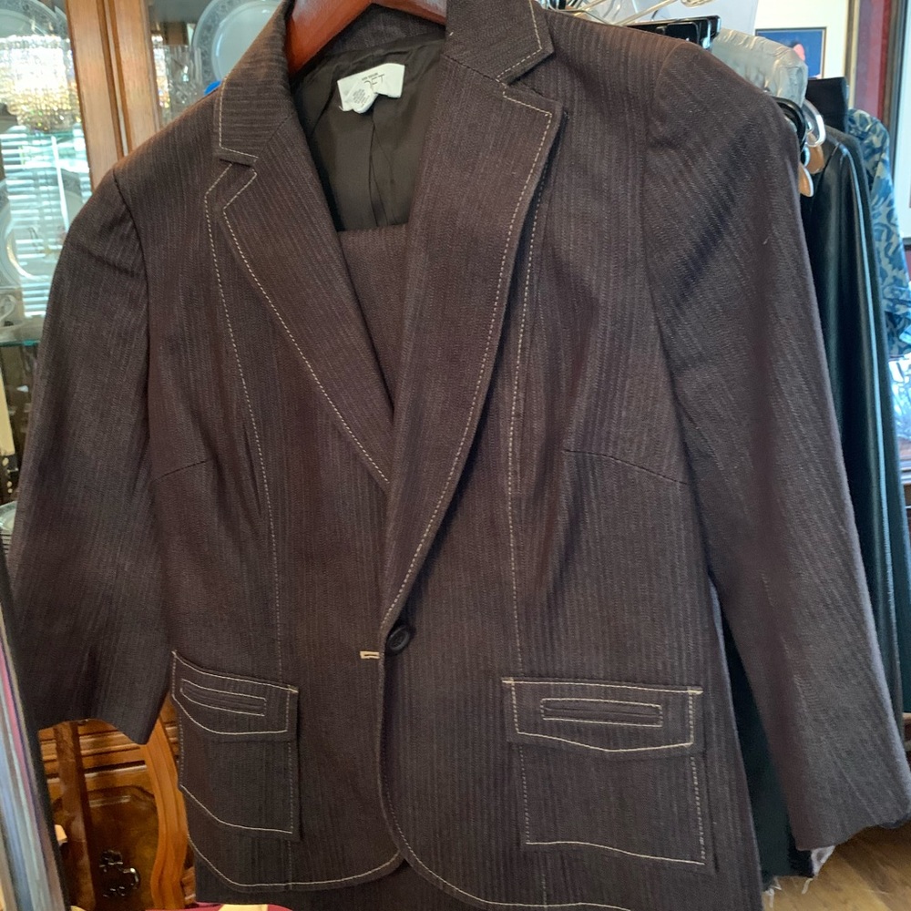 the loft suit